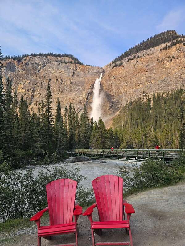 Private Tour Banff/Emerald Yoho Customized Sightseeing - Wildlife Viewing and Cultural Insights on the Tour