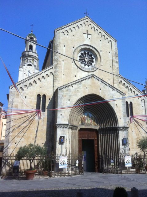 Private tour: Best of Italian Riviera San Remo & Dolce Aqua - Walking Through Dolce Aqua’s Medieval Streets
