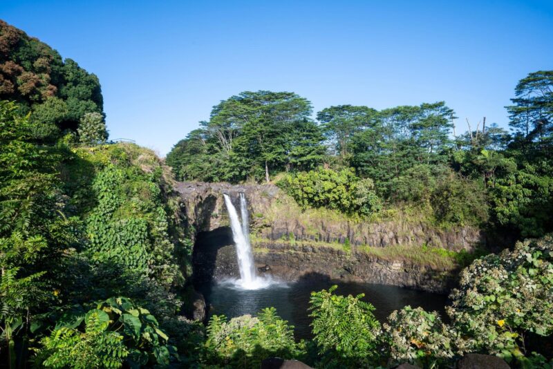 Private Tour Big Island Coffee, Beaches, Volcanos, Waterfalls - Sweet Treats at Punaluu Bake Shop