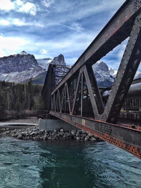 Private Tour: Canmore 2-Hour Guided Nature Walk - Meeting Point and Accessibility