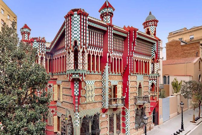 Private Tour Casa Vicens & Park Güell Tour with Official Guide - Key Points