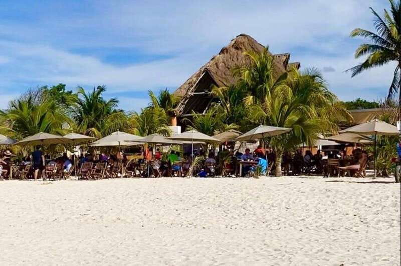 Private Tour Celestun Flamingo Watching and Beach - Coastal Dining and Beach Relaxation at Celestún Port