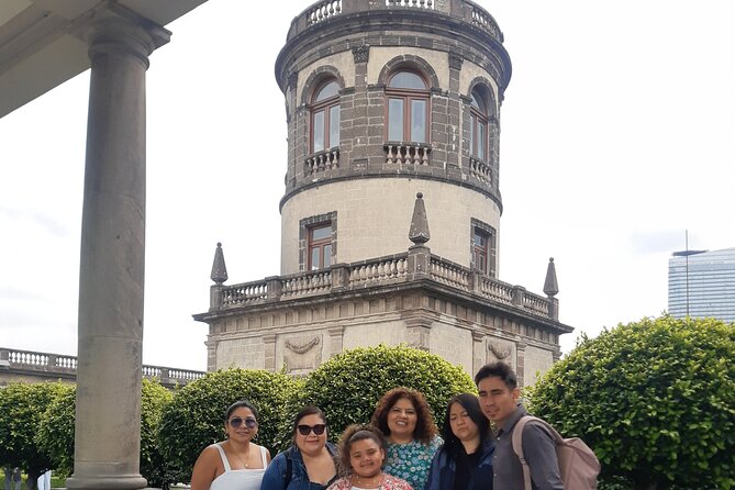 PRIVATE Tour Chapultepec Castle - Ease of Logistics and Meeting Points