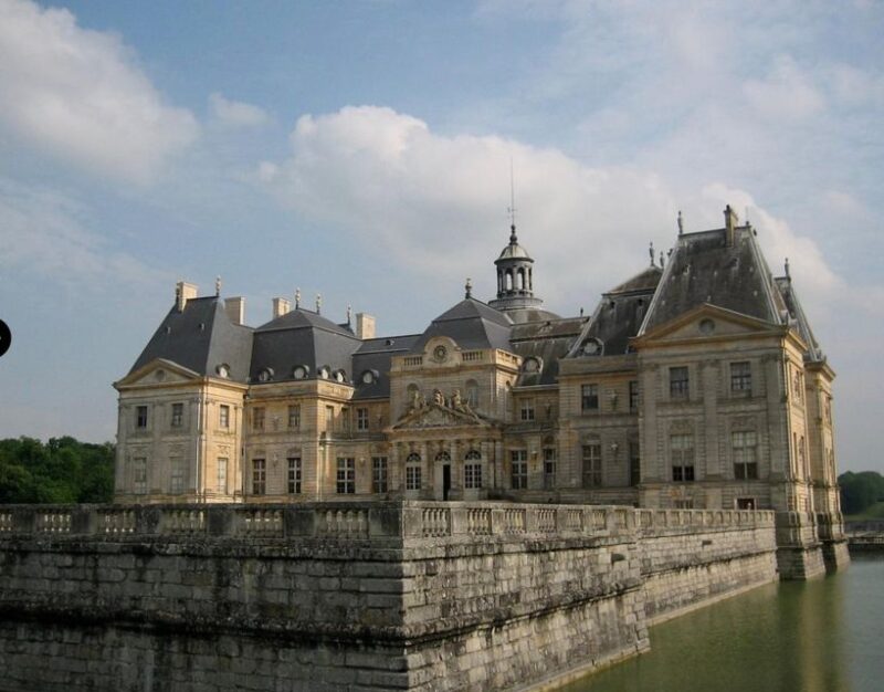 Private tour: Chateaux de Vaux le Vicomte & Fontainebleau - The Convenience of Private Transportation in Ile-de-France