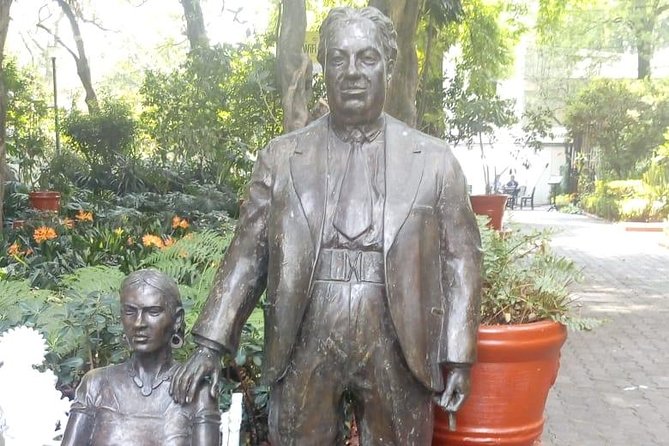 Private Tour Coyoacan & Frida Kahlo's Neighbourhood - Best Rated - Frida Kahlo’s House and Artistic Legacy