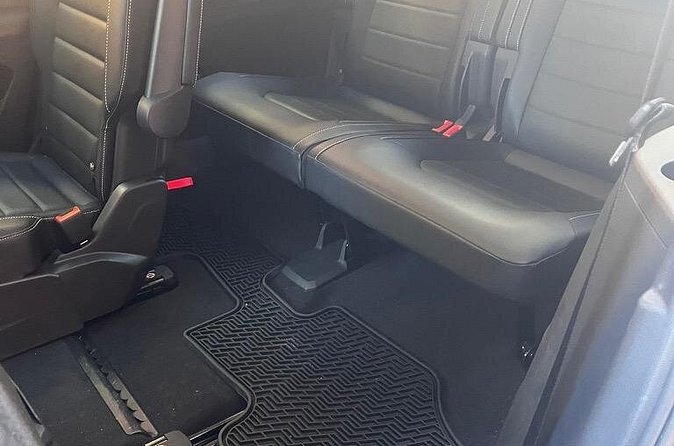 Private Tour DE Montreal EN Car with Certified Guide - Ease of Booking and Cancellation Policy