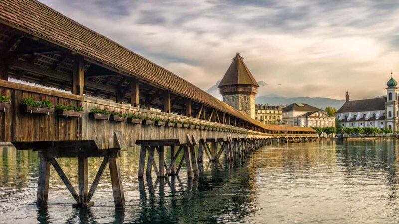 Private Tour Enchanting Lucerne and Mount Titlis with Pickup - Key Points