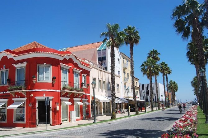 Private Tour: Estoril and Cascais Day Trip from Lisbon - Relaxing at Guincho Beach and Coastal Views