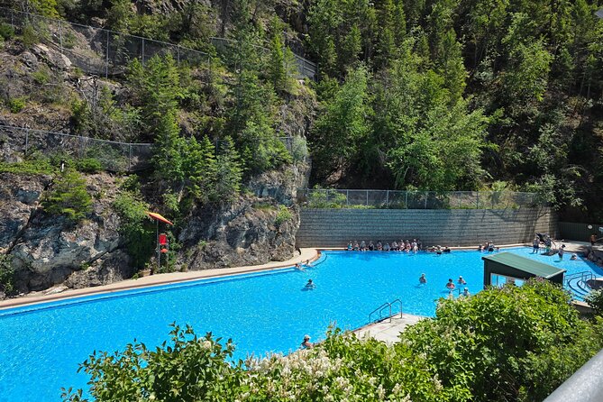 Private Tour Experience at Radium Hot Springs and Kootenay Park - Explore the Scenic Highlights of Kootenay National Park and Radium Hot Springs
