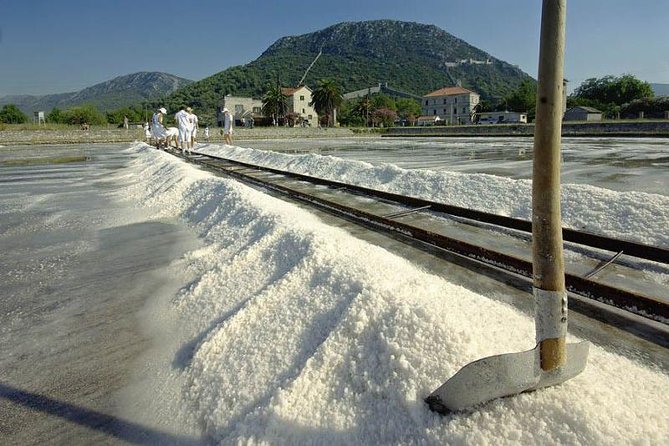 Private Tour Experience Dubrovnik North-West Countryside & Riviera - Visiting the Historic Ston Old Town and Its Walls