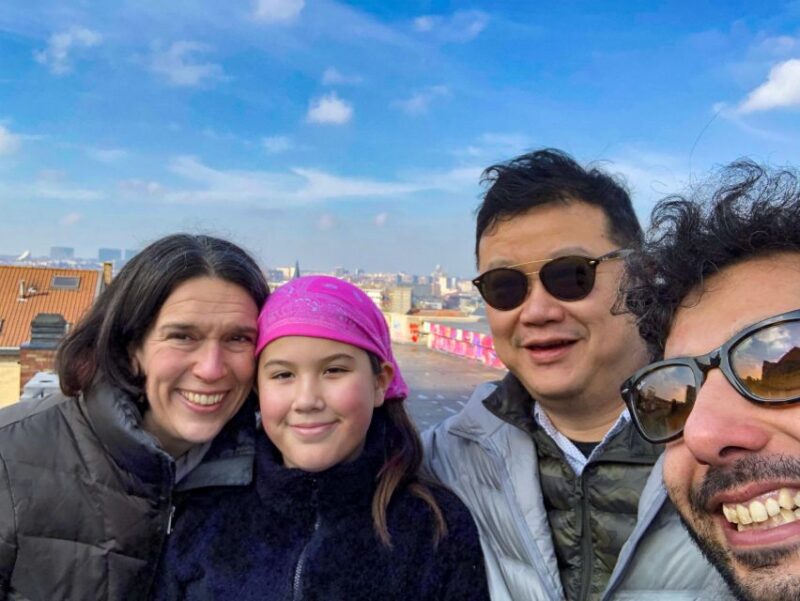 Private Tour: Experience the Christmas Magic in Brussels - Visiting a Festive Bakery in the Chartreux Quarter