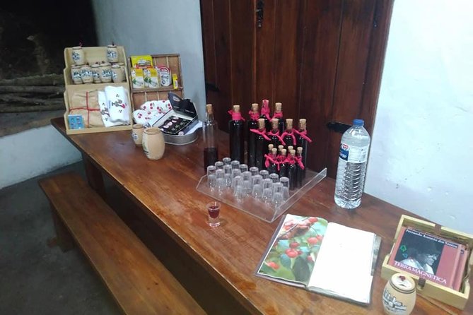 Private Tour Fatima-Batalha-Nazaré-Óbidos from Lisbon full day - Discovering the Batalha Monastery, a UNESCO World Heritage Site