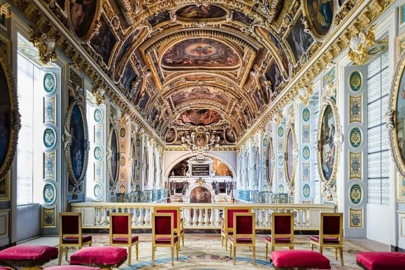 Private Tour Fontainebleau & Vaux-le-Vicomte from Paris - Key Points