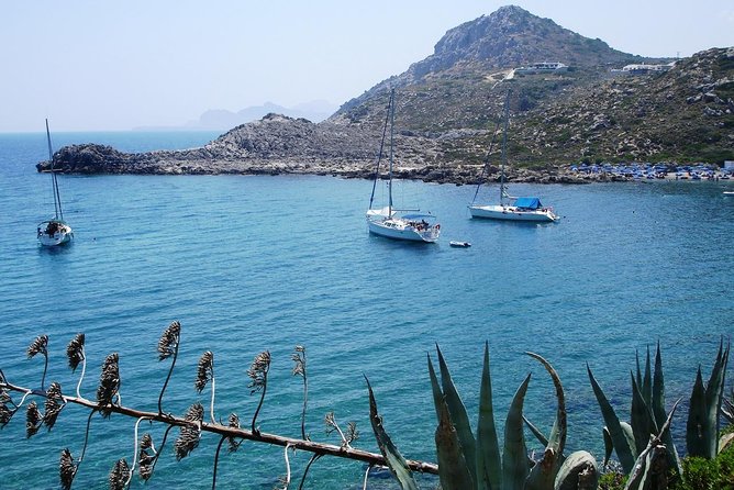 PRIVATE TOUR FOR SENIORS IN RHODES - NO EXTENSIVE WALKING - Up to 4 People - Comfortable Transport and Convenient Pick-Up in Rhodes