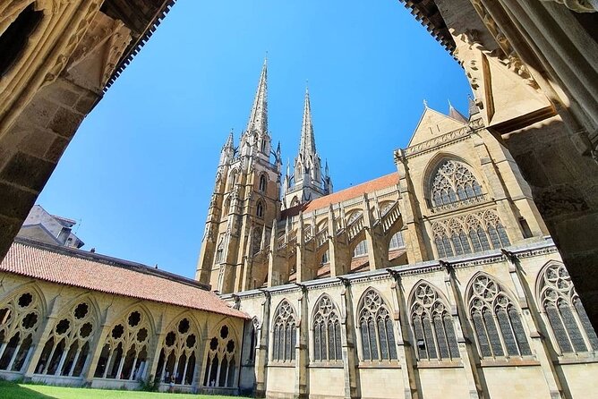 Private tour French coast. Bayonne, Biarritz and San Juan de Luz. - Scenic Drive Through Hendaye on Return to San Sebastian