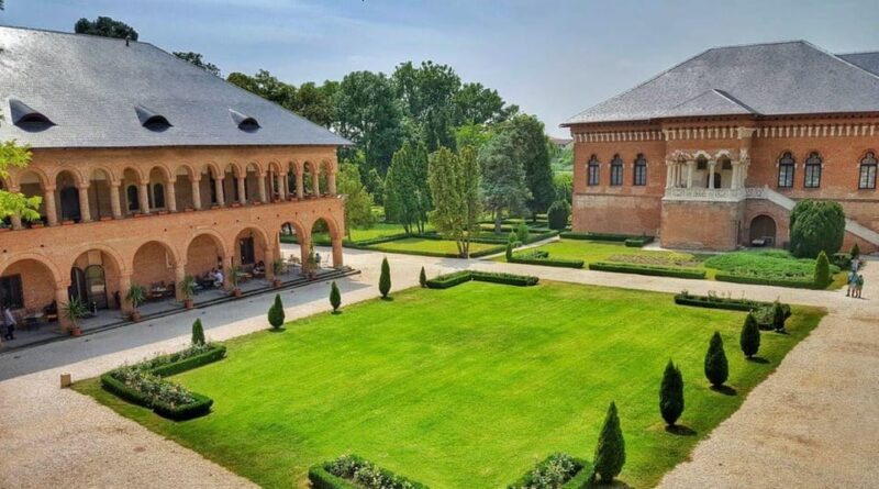 Private Tour from Bucharest to Dracula's tomb and Mogosoaia - The Comfort and Personal Touch of a Private Group Tour