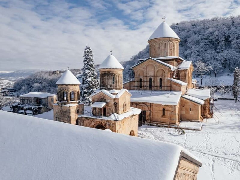 Private tour from KUTAISI: Bagrati, Gelati and Motsameta - Motsameta Monastery’s Natural Beauty and Legend