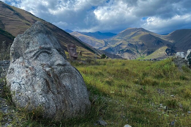 Private tour from KUTAISI To magnificant Kazbeki and Gudauri - Review Highlights: Well-Organized and Breathtaking Views