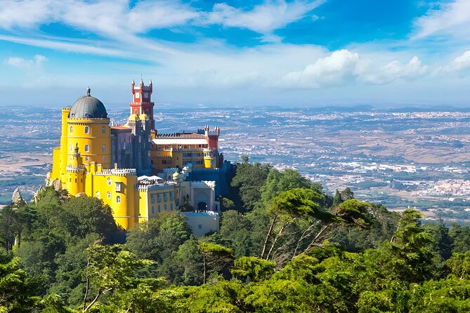 PRIVATE Tour From Lisbon: SINTRA & Cascais - A 4-hour Adventure - Visiting Sintra National Palace and Its Cultural Significance