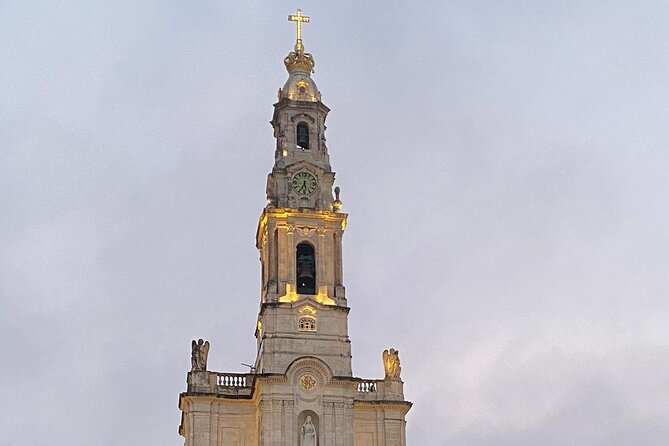 Private Tour from Lisbon to Fatima Nazare and Obidos - S. Martinho do Porto’s Tranquil Charm