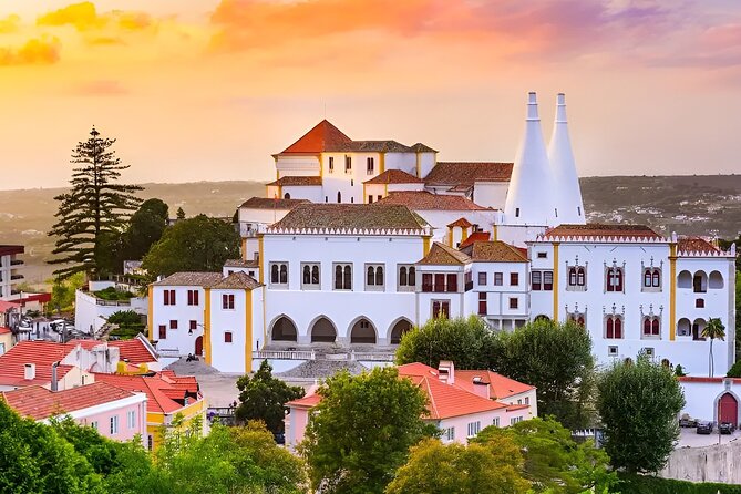 Private tour from Lisbon:Sintra Pena Palace Cabo da Roca, Cascais - Expert Guides Make a Difference