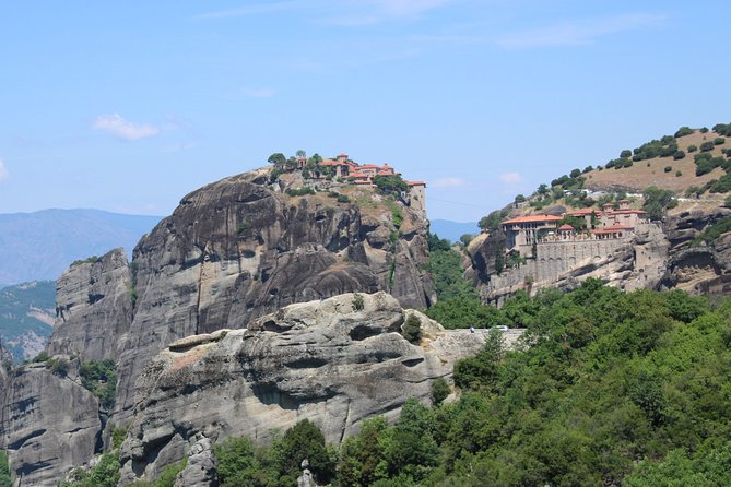 Private tour from Thessaloniki to Meteora - The Experience Provider — MTG