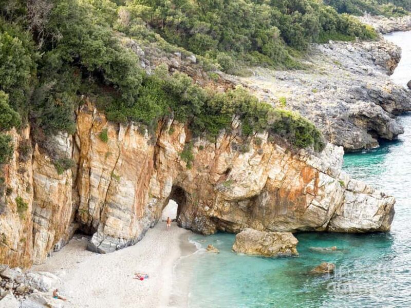 Private Tour from Volos: Tsagkarada & Mylopotamos Beach - Key Points