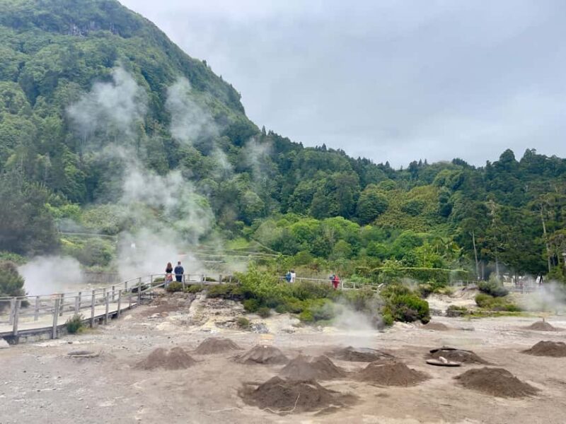 Private Tour Furnas: Furnas Lake Hike & Terra Nostra Park - Guided Walk Around Lagoa das Furnas