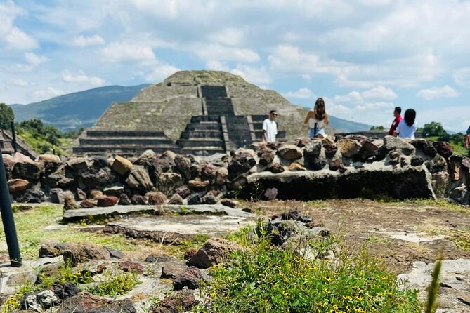 Private Tour, Great Experience, CDMX to Teotihuacan Pyramids - Authentic Cultural Experiences and Tasting Options