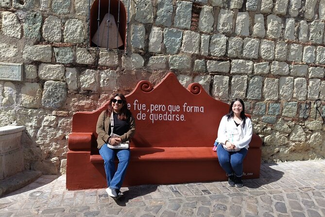 Private Tour Guide in Oaxaca 3 hours - Best Rated - Discovering the Basilica de Nuestra Señora de la Soledad