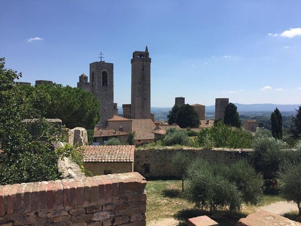 Private Tour: Guided Hike in Tuscany with Transport from Siena - Explore Tuscanys Countryside with a Private Guided Hike from Siena