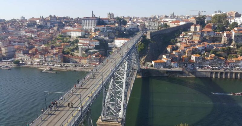 Private Tour Half Day in Porto with Boat Trip - Exploring Porto’s Historic Streets in a Comfortable Vehicle