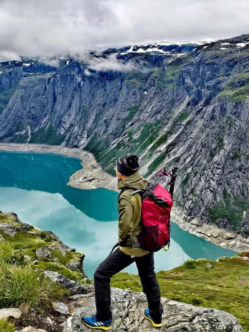 Private tour Hardangerfjord ferrycruise vøringsfossen hiking - Explore Norway’s Hardangerfjord with a Tailored Private Tour
