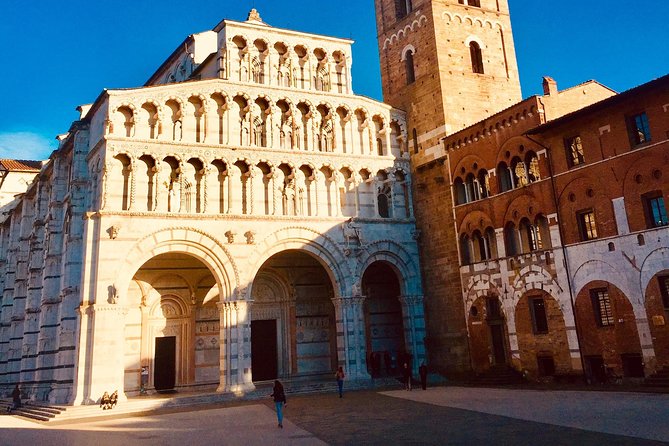 Private Tour: Historic Lucca by bike - Visiting the Duomo di San Martino