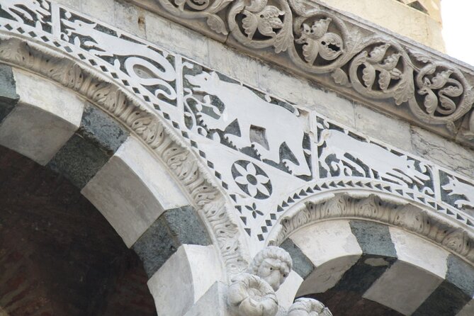 Private Tour: Historic Lucca by bike - The Iconic Torre Guinigi and Its Holm Oak Trees