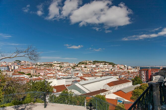Private Tour: Historical Lisbon and Sintra Essence 8H - Discovering Praça do Comércio’s Architectural Grandeur