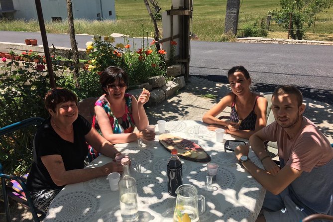 Private tour: Homemade food and wine tasting at my family home - Customer Experience and Positive Feedback