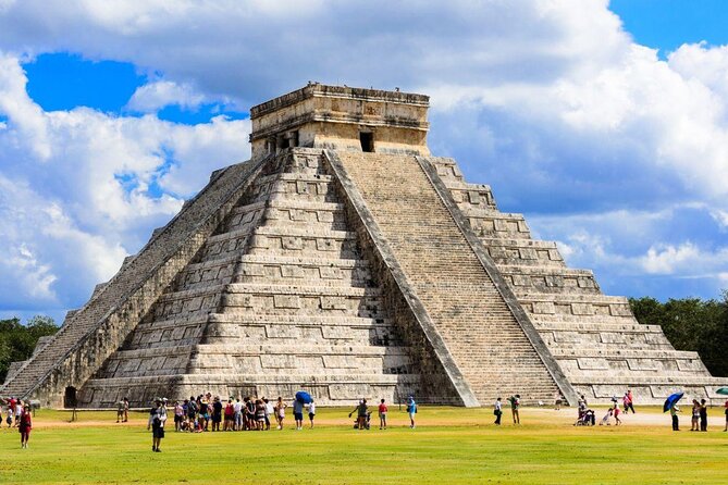 Private Tour in Chichen Itza Official History Guide - Key Points