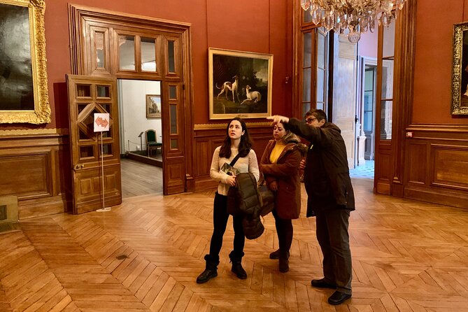 Private Tour in Fontainebleau Palace with Skip-The-Line Ticket - Exploring Fontainebleaus Unique Rooms and Artworks