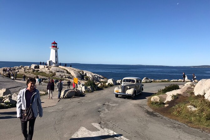 Private Tour in Halifax by a Luxury Vehicle with Informative Guide - The Showstopper: Peggys Cove