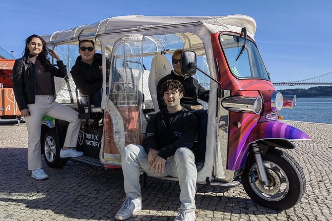 Private Tour in Lisbon with Tuk Tuk - Exploring São Vicente de Fora and Lisbon Cathedral