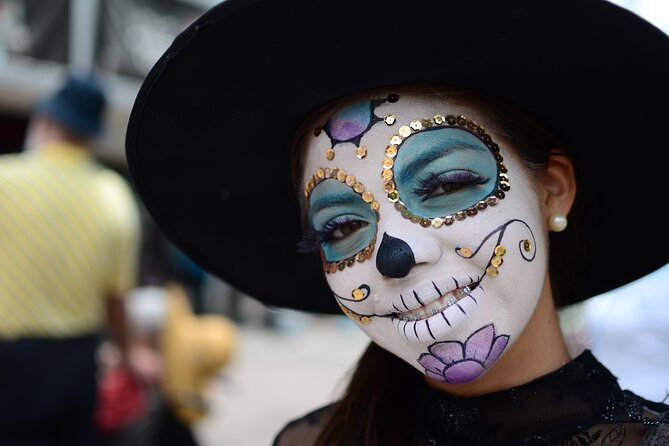 Private Tour in Mexico City with an Award Winning Author - Flexible Tour Lengths and Customization Options