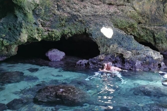 Private tour in Polignano to discover the caves with aperitif - Key Points