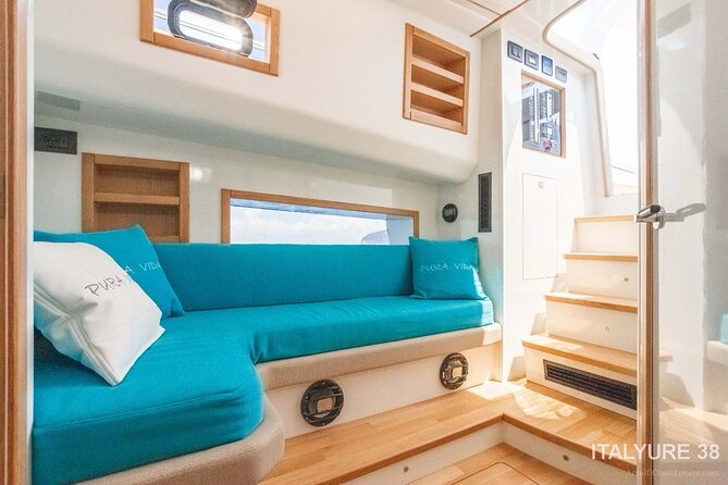 Private tour in Premium Yacht from Sorrento to Capri and Positano - Private Yacht Tour from Sorrento to Capri and Positano: An Unforgettable Day on the Water