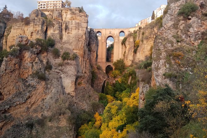 Private Tour in Ronda including the Bullring and Main Church - Crossing the Iconic New Bridge and Viewing the El Tajo Gorge