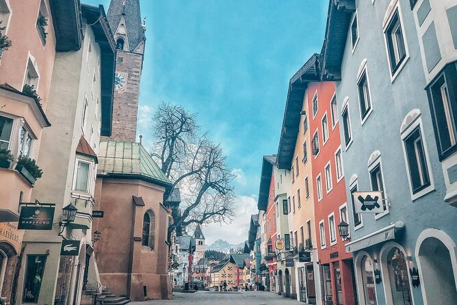 Private Tour in Swarovski from Salzburg to Innsbruck - The Hahnenkamm Race and Mountain Views