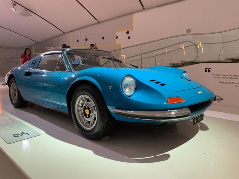 Private tour in the Ferrari world - 2 Test Drives included - The F1 Simulator and Additional Activities