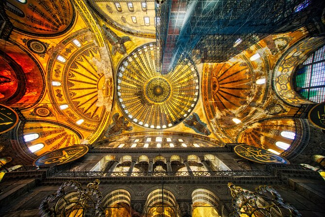 Private Tour in the Monuments of Ottoman Empire: Skip-the-line - The Opulence of Topkapi Palace