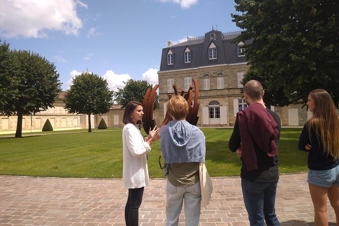 Private tour in the prestigious Médoc wine region - The Château Stops for Photos and Surprises