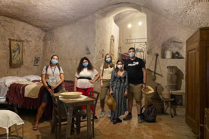 Private Tour in Tuk Tuk Sassi and Parco della Murgia Lungo - Visiting Casa Grotta Sassi di Matera – Cera Una Volta